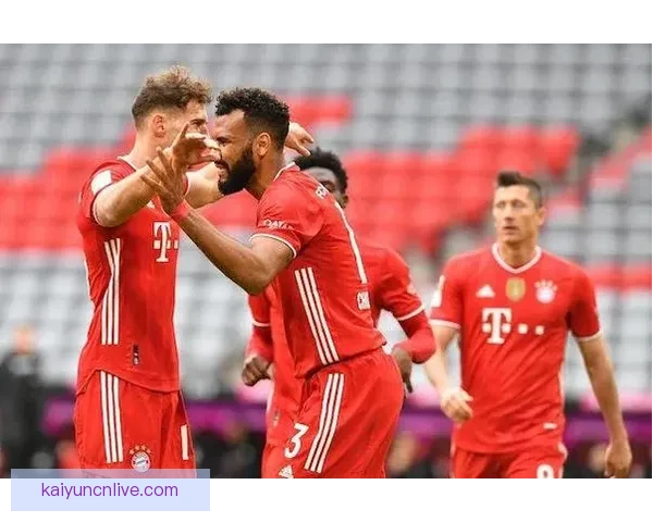 格纳布里与戈雷茨卡携手上演拜仁精彩庆祝瞬间 格纳布里与戈雷茨卡携手上演拜仁精彩庆祝瞬间