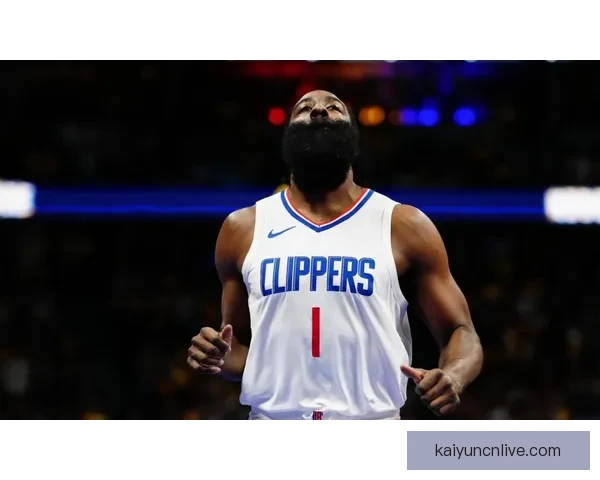 哈登米切尔瞄准双杀湖人 东契奇复出能否助队豪取四连胜 哈登米切尔瞄准双杀湖人 东契奇复出能否助队豪取四连胜